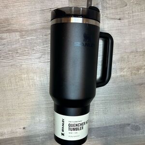 Stanley 40oz Tumbler - Black - Quencher H2.0 The FlowState | BRAND NEW No Box